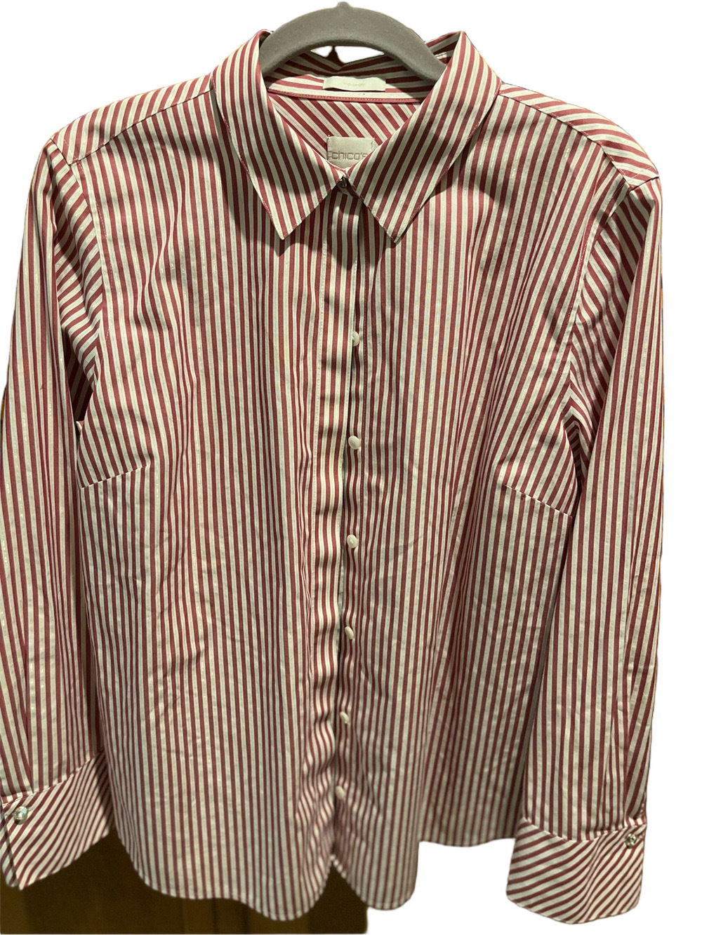 29. WOMENS CHICO’S 2/L DETAIL TOP - Picture 2 of 6